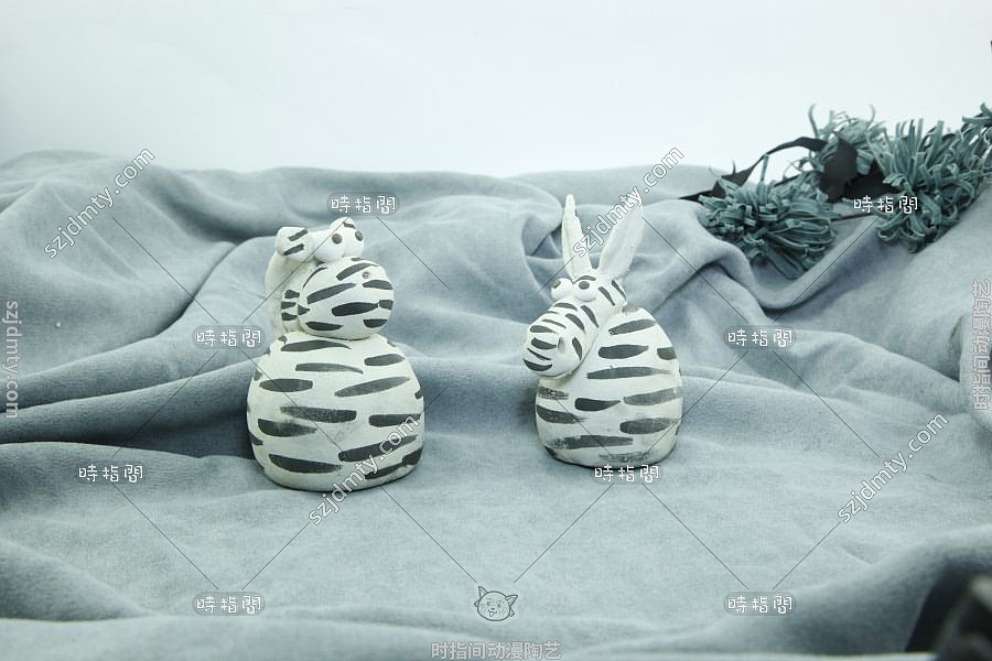 时指间陶艺作品,陶艺泥塑