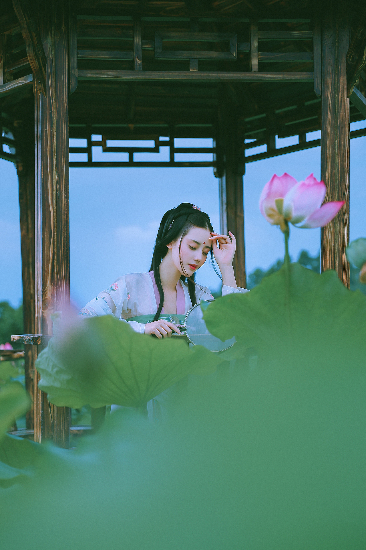 《若芙蕖》（图ZODQ4MTc4NTY=） - 人像摄影 - 站酷设计师小艾野原创素材 - 站酷ZCOOL