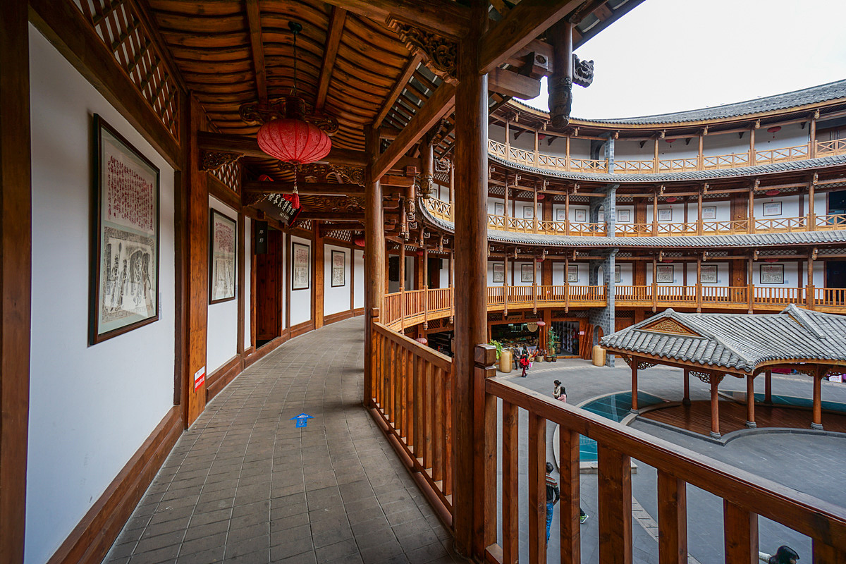 成都洛带镇老街+仿生土楼