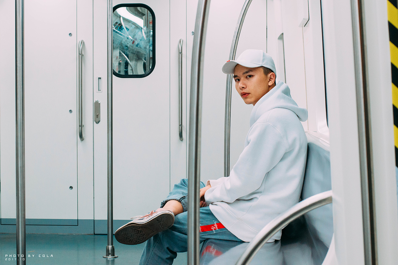 【友情客串】（图ZMTE3MTkwNjE2） - 人像摄影 - 站酷设计师COLA可乐哟原创素材 - 站酷ZCOOL