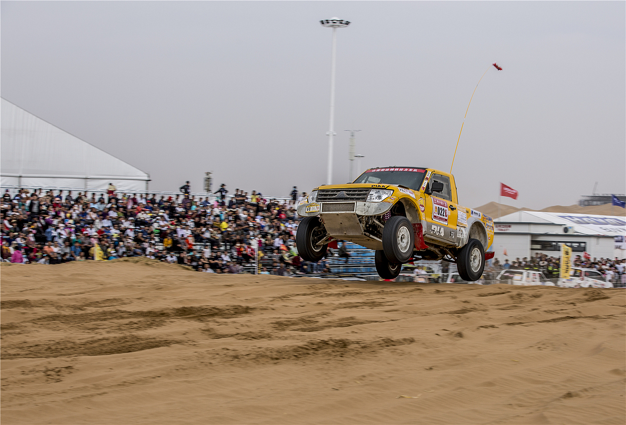 英雄会/阿拉善会英雄