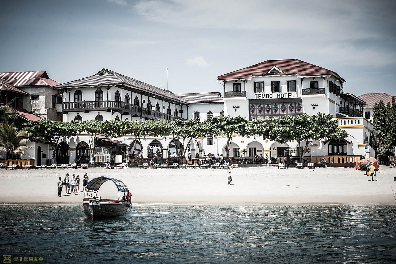 这就是我从后面几天我从北海岸回来后要住的酒店，这个酒店的前身是美国的领馆。
