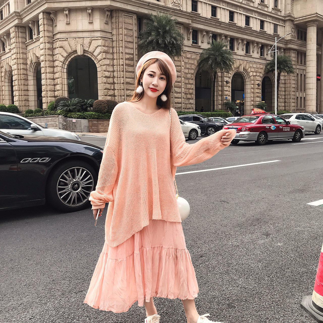 201808秋冬大码女装模特摄影（图ZMTMwNjIwMjMy） - 人像摄影 - 站酷设计师维维依原创素材 - 站酷ZCOOL