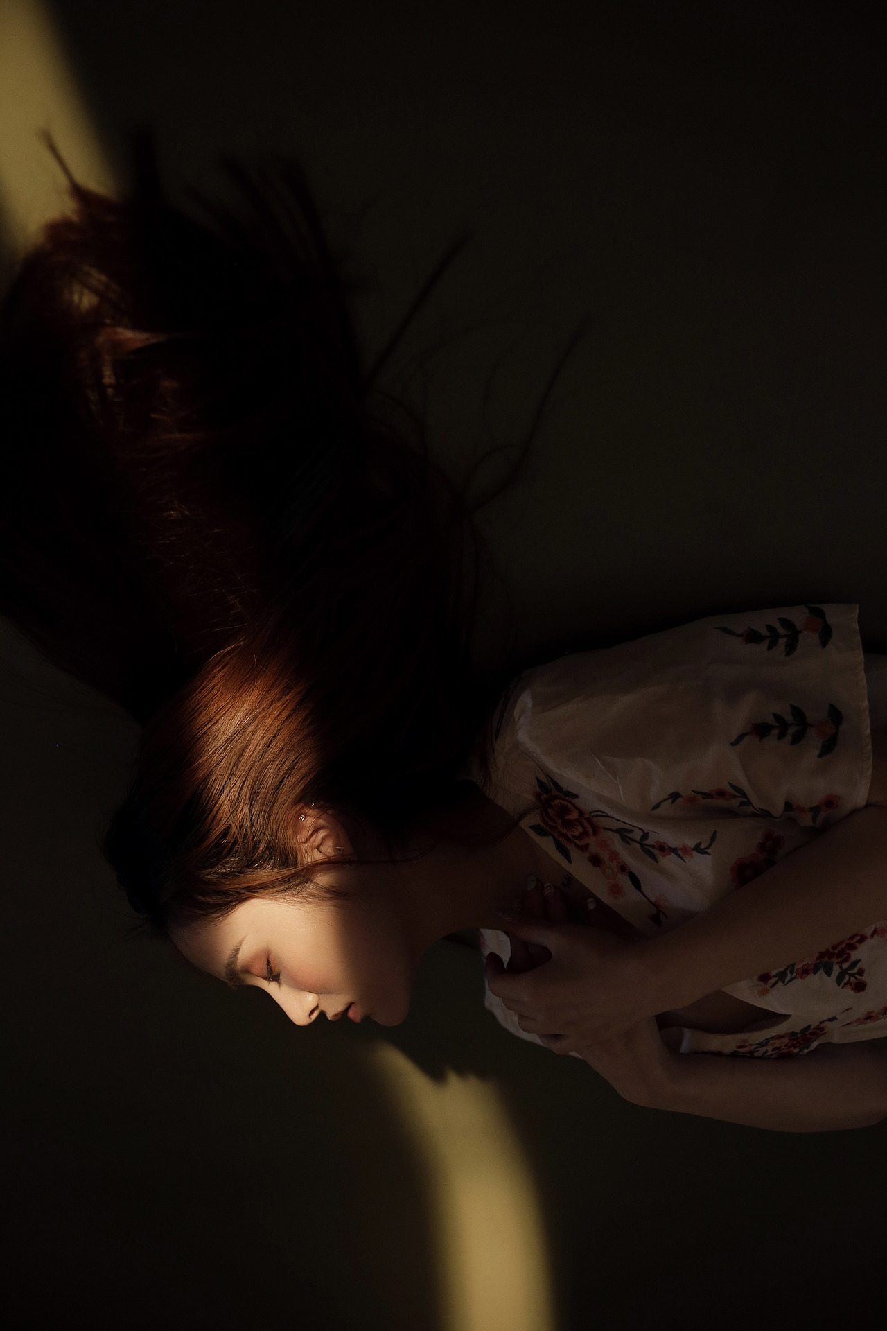 画册（图ZODEyOTgyNDA=） - 人像摄影 - 站酷设计师郑桑原创素材 - 站酷ZCOOL