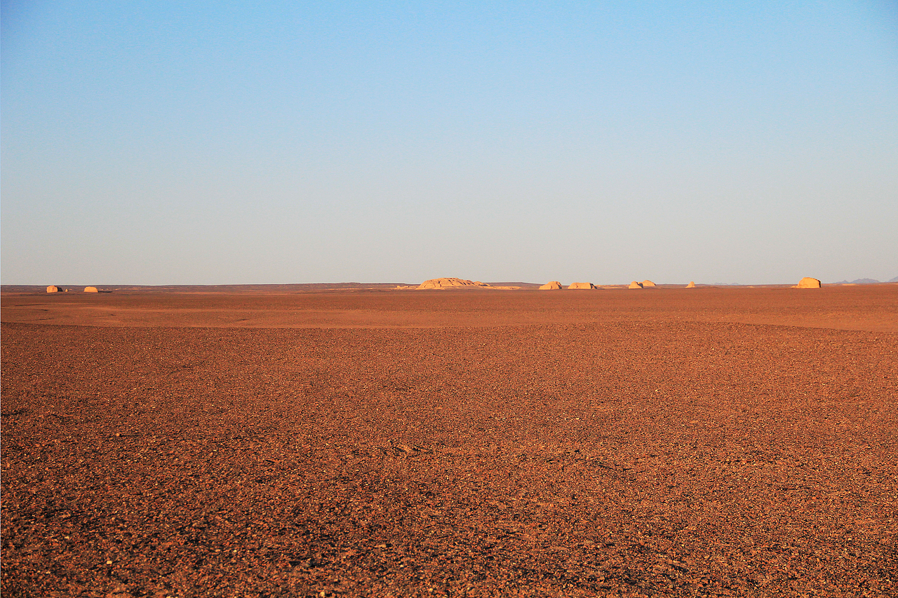 《醉卧沙场君莫笑, 古来征战几人回》 西域行（图ZMTkwMDg0NDA=） - 其他平面 - 站酷设计师旅路人原创素材 - 站酷ZCOOL