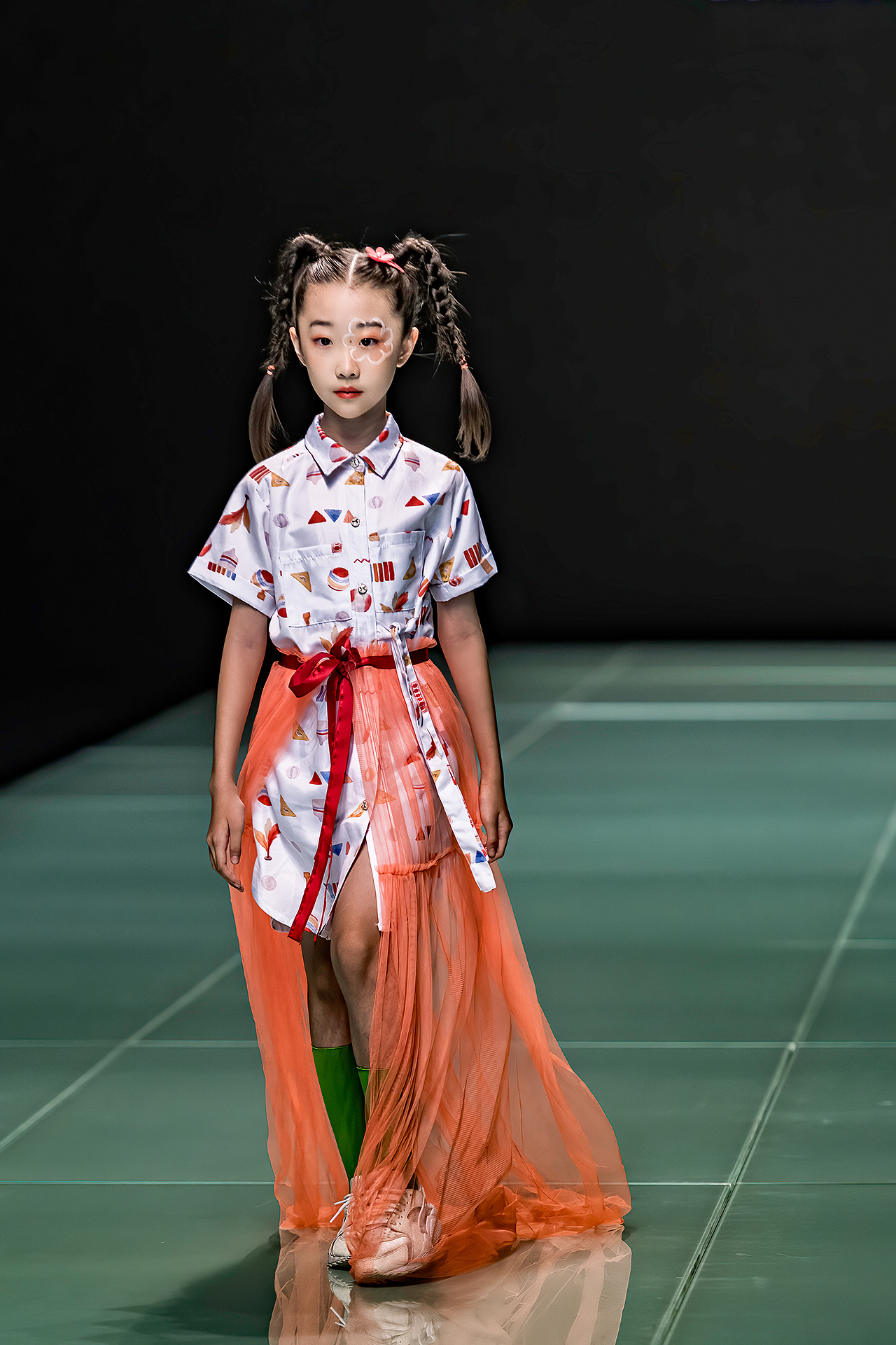 ESMOD北京 x I LOVE BYYING 2020S/S新品发布会（图ZMTc3NjMxNDQ0） - 儿童服饰 - 站酷设计师都文明原创素材 - 站酷ZCOOL