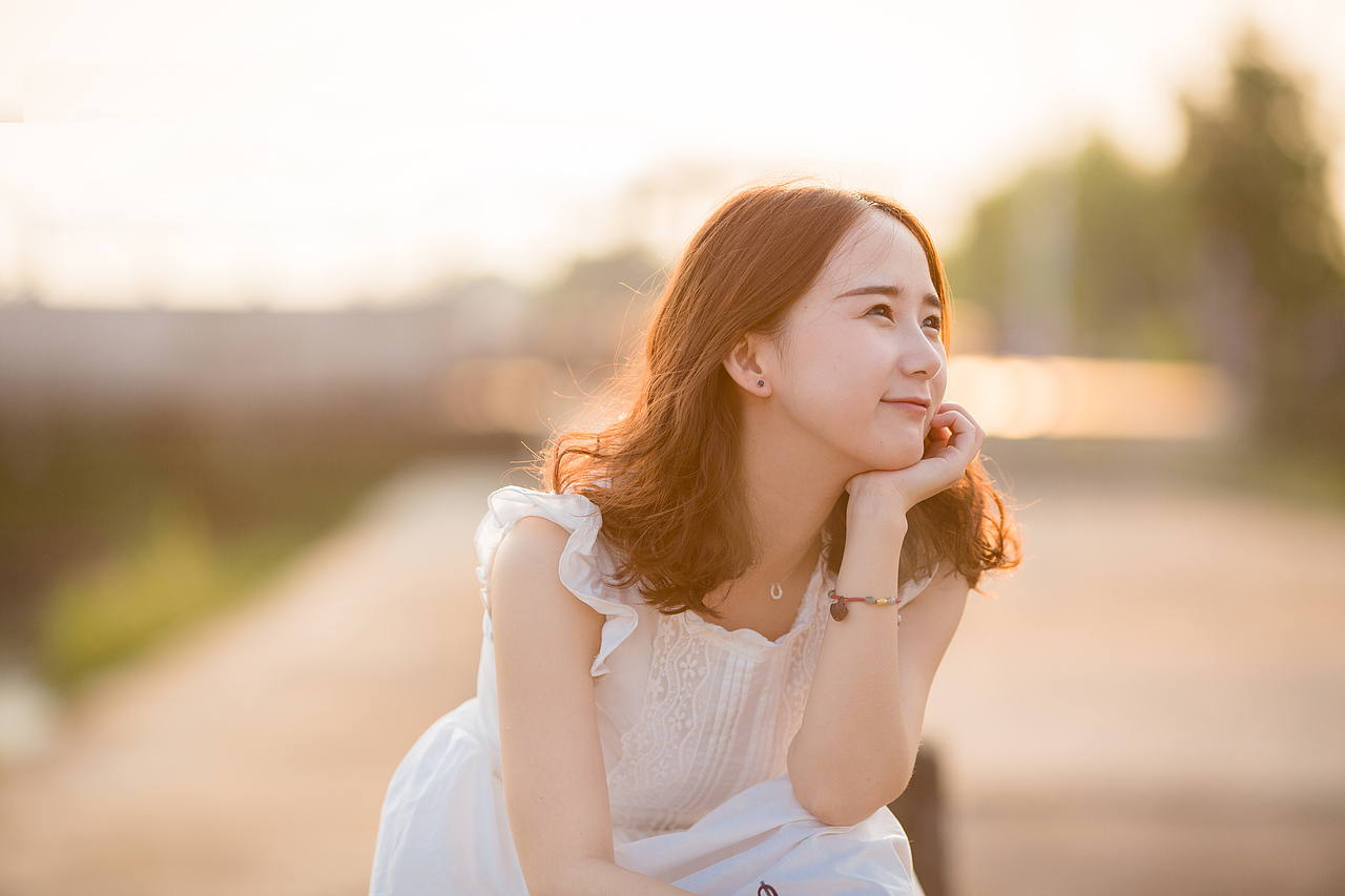 晨（图ZNTgxMTMzMjg=） - 人像摄影 - 站酷设计师苏格拉拉sugar原创素材 - 站酷ZCOOL