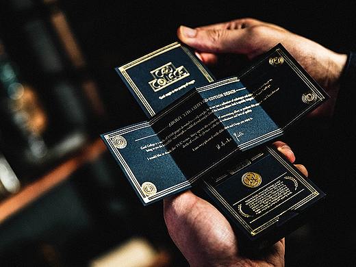 Card College《纸牌大学》收藏纸牌扑克礼盒套装设计