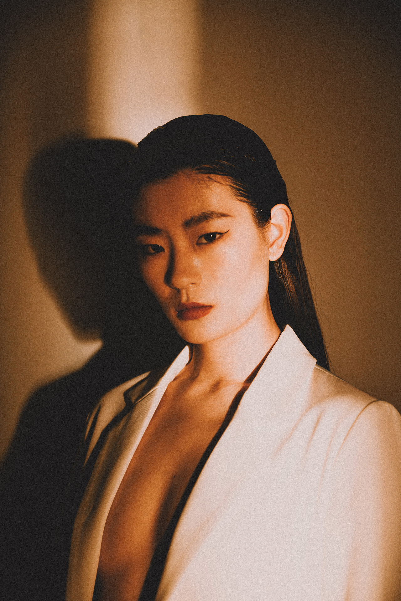 直视着自己 为什么我不能（图ZMjUzMjE5OTc2） - 人像摄影 - 站酷设计师REBORN_OK原创素材 - 站酷ZCOOL