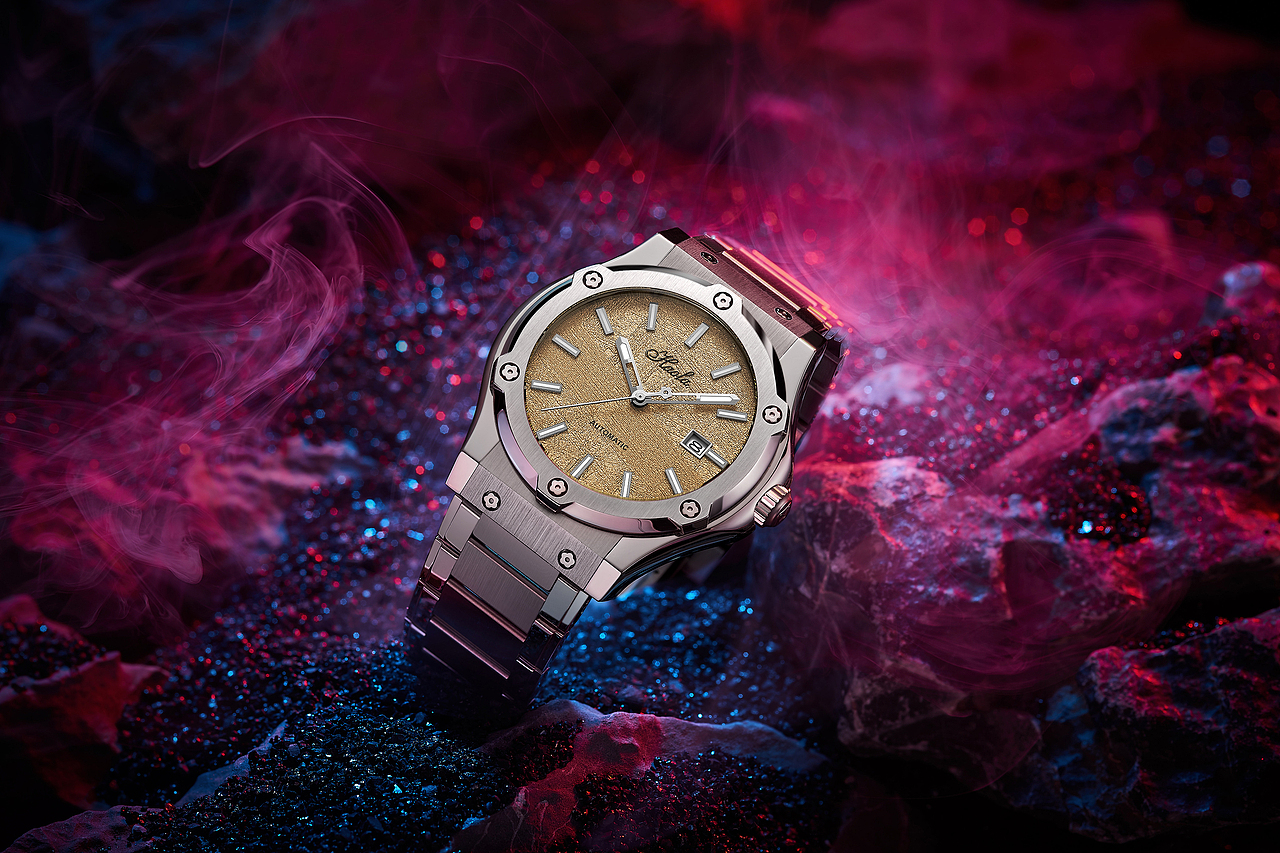 手表煙霧場景拍攝（圖ZMjM4MzU5NDA0） - 產(chǎn)品攝影 - 站酷設(shè)計師fanny君原創(chuàng)素材 - 站酷ZCOOL