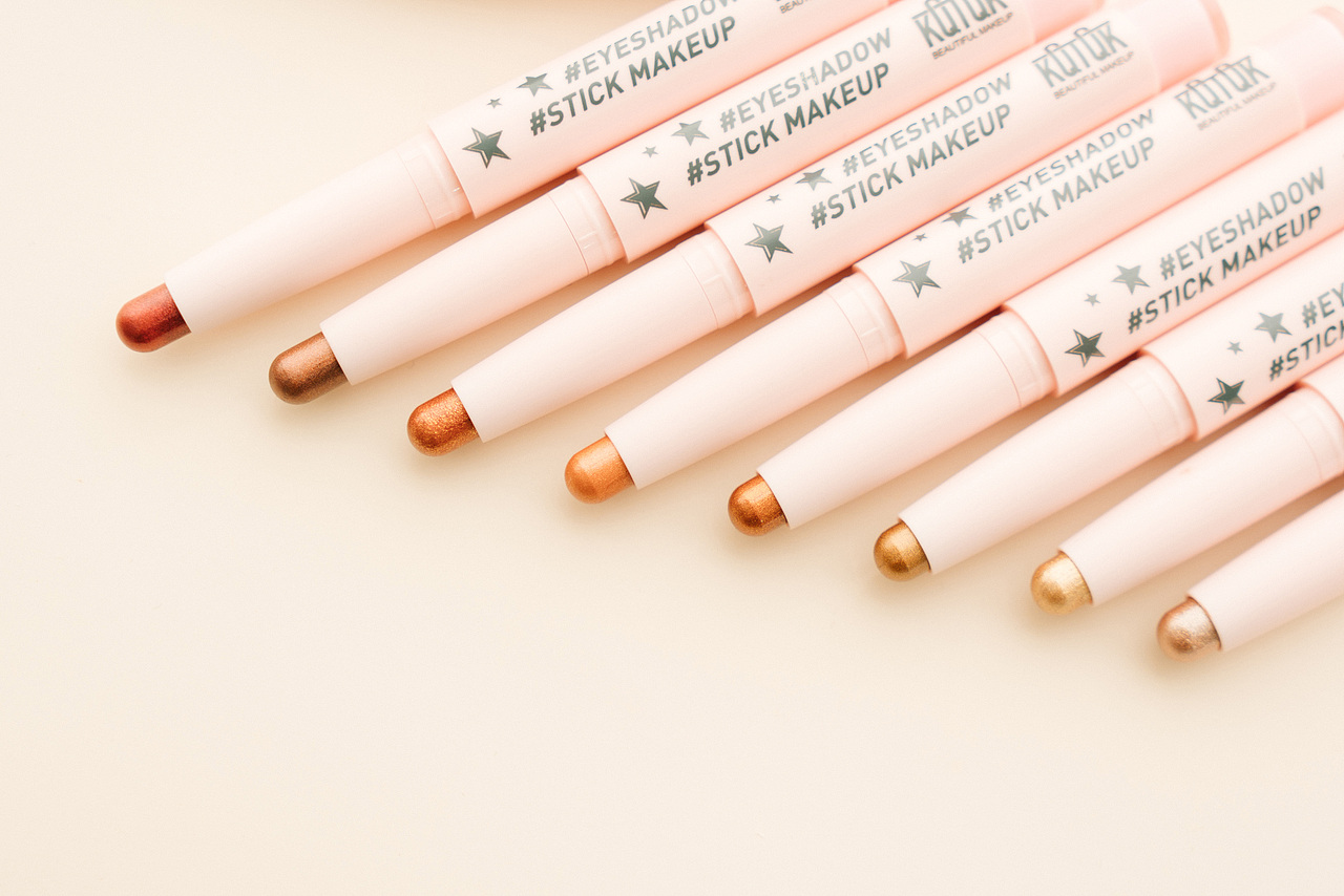 化妆品（图ZMTcyODgyMjk2） - 产品摄影 - 站酷设计师ILnnnn原创素材 - 站酷ZCOOL