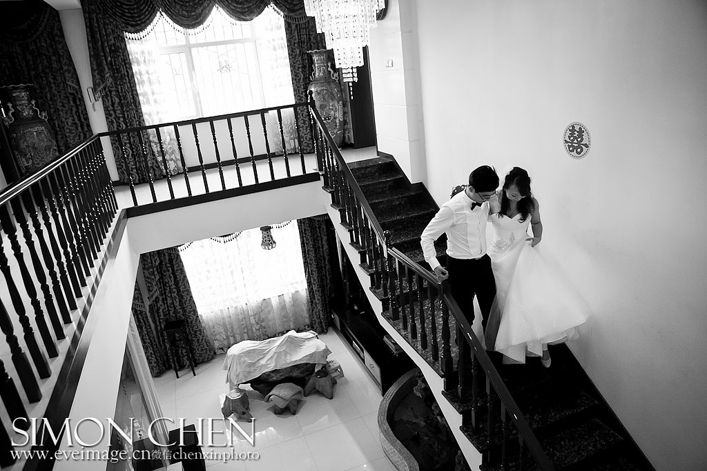 【泰晤士河畔 幸福的味道】纪实婚礼摄影师陈昕 婚礼跟拍作品 伊视觉摄影（图ZMTI5NDcyODA=） - 人像摄影 - 站酷设计师婚礼摄影师陈昕原创素材 - 站酷ZCOOL