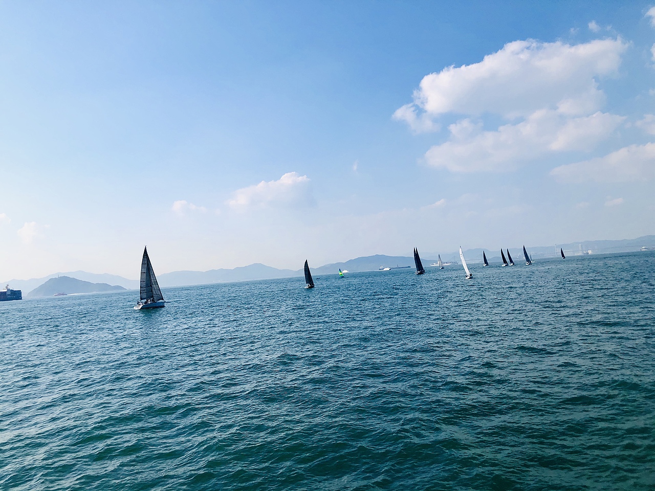 香港 维多利亚港 海面 云（图ZMTg2ODU3Mzgw） - 风光摄影 - 站酷设计师二雯啦原创素材 - 站酷ZCOOL