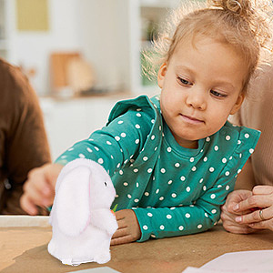 毛绒兔子玩具亚马逊拍摄精修