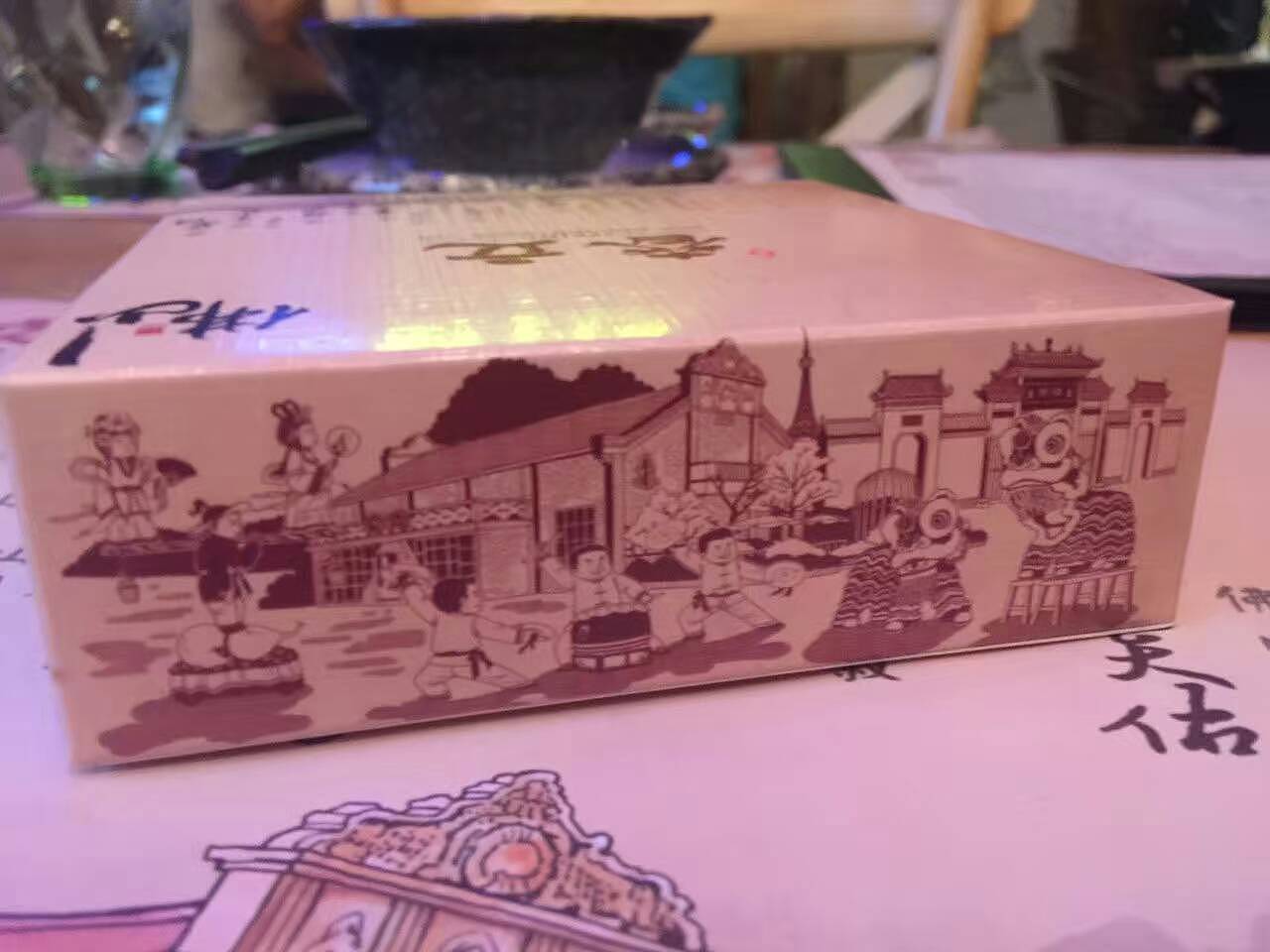 佛山立春咖啡馆餐巾盒主题插画绘制（图ZNTU3NjA4NDA=） - 商业插画 - 站酷设计师饭小猪正版原创素材 - 站酷ZCOOL