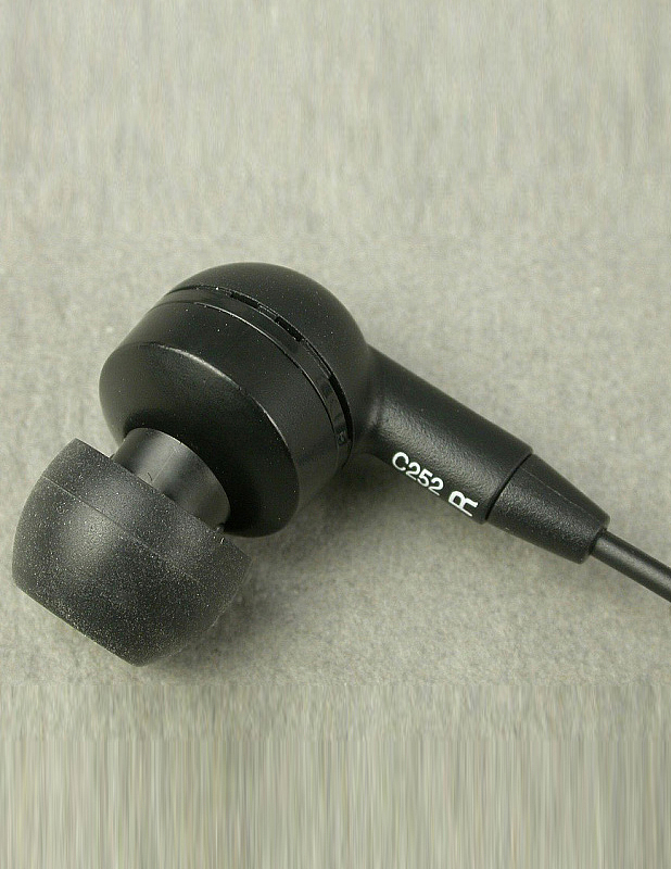 耳机精修（图ZMjE2NjY1OTEy） - 其他平面 - 站酷设计师luna菌原创素材 - 站酷ZCOOL