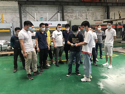 优之采蜂窝厂家秒变消防员，防火蜂窝板定制厂家