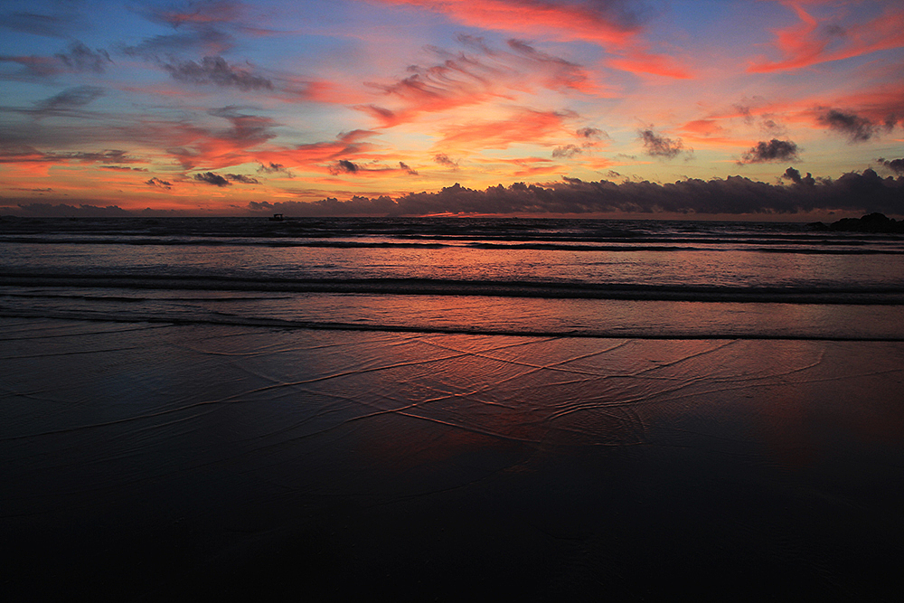 等太阳（图ZMjAxNTM3ODQ=） - 风光摄影 - 站酷设计师佐岸JORAN原创素材 - 站酷ZCOOL