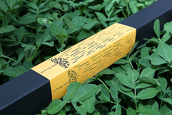 新年贺卡礼盒（激光雕刻）～（图ZMjQyNzkxNjg=） - 其他平面 - 站酷设计师辛巴达克原创素材 - 站酷ZCOOL