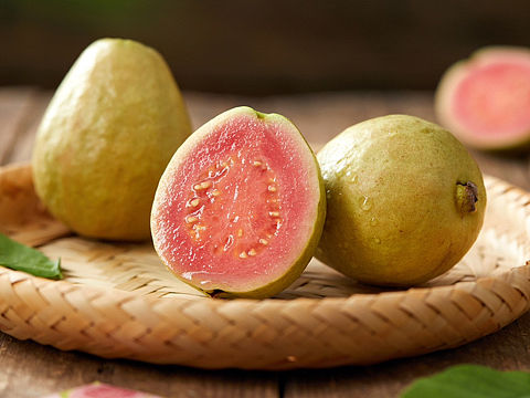 芭乐（个人主页-ZNjY5NTgwMTI=） - 美食摄影 - 站酷设计师海岛华映静物摄影原创素材 - 站酷ZCOOL