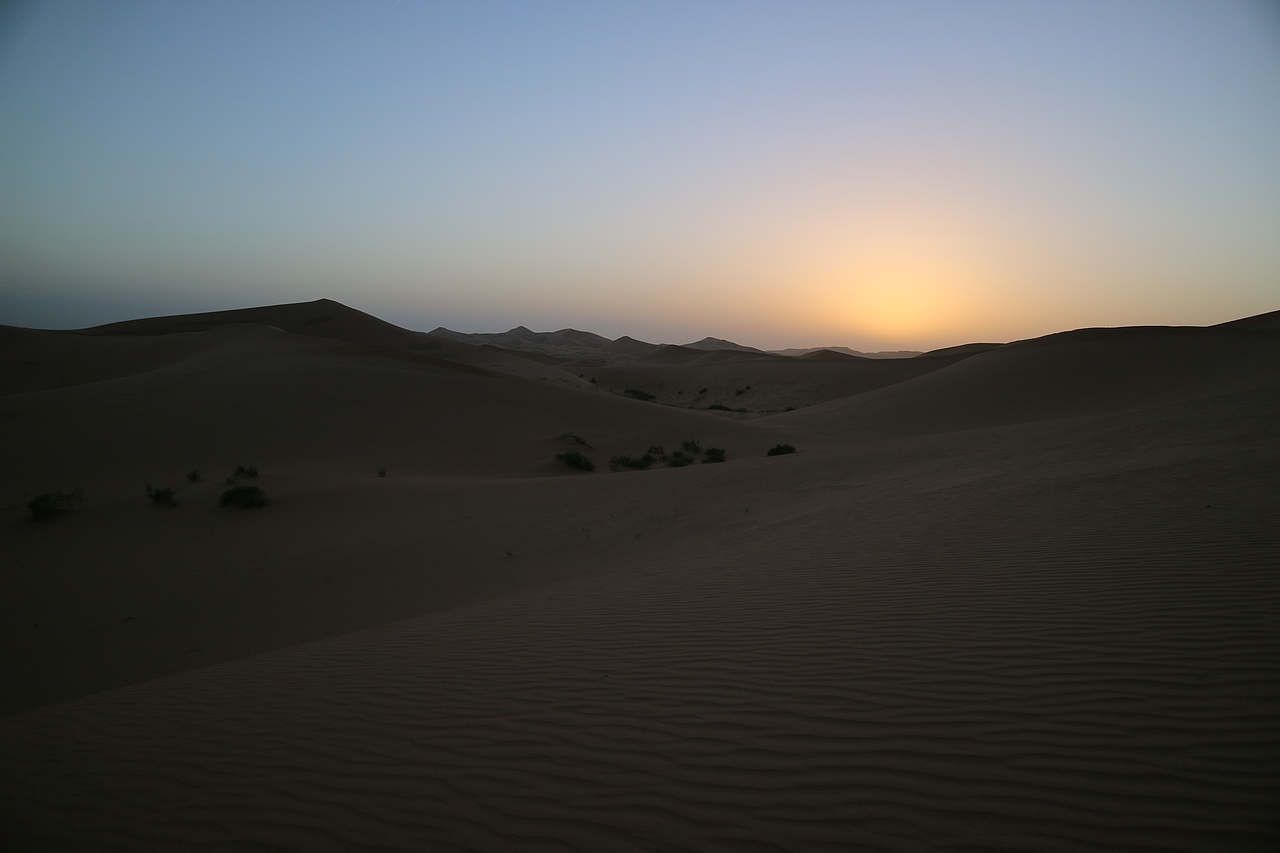 沙漠之旅（图ZMTAxMDYzODUy） - 风光摄影 - 站酷设计师阿伟OVO原创素材 - 站酷ZCOOL