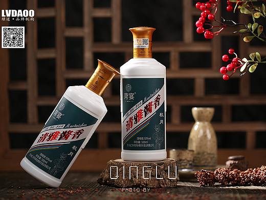 白酒摄影作品产品摄影电商摄影荷宴  