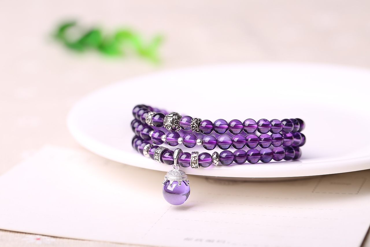 紫水晶多圈手链（图ZNzkxNjYwMjA=） - 产品摄影 - 站酷设计师奇点电商传媒原创素材 - 站酷ZCOOL
