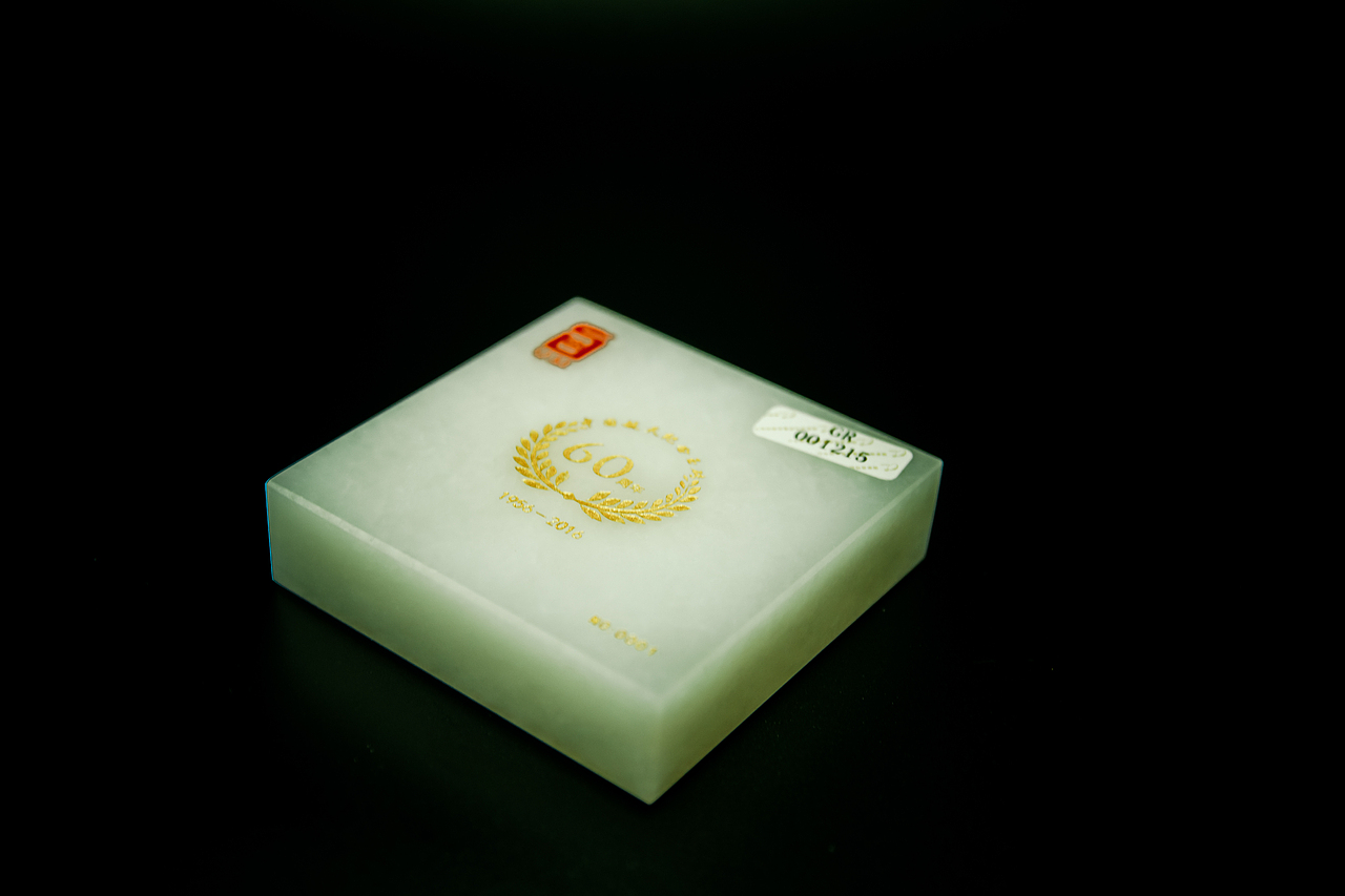 玉石（图ZOTc1NzAwNDg=） - 产品摄影 - 站酷设计师在北岳原创素材 - 站酷ZCOOL
