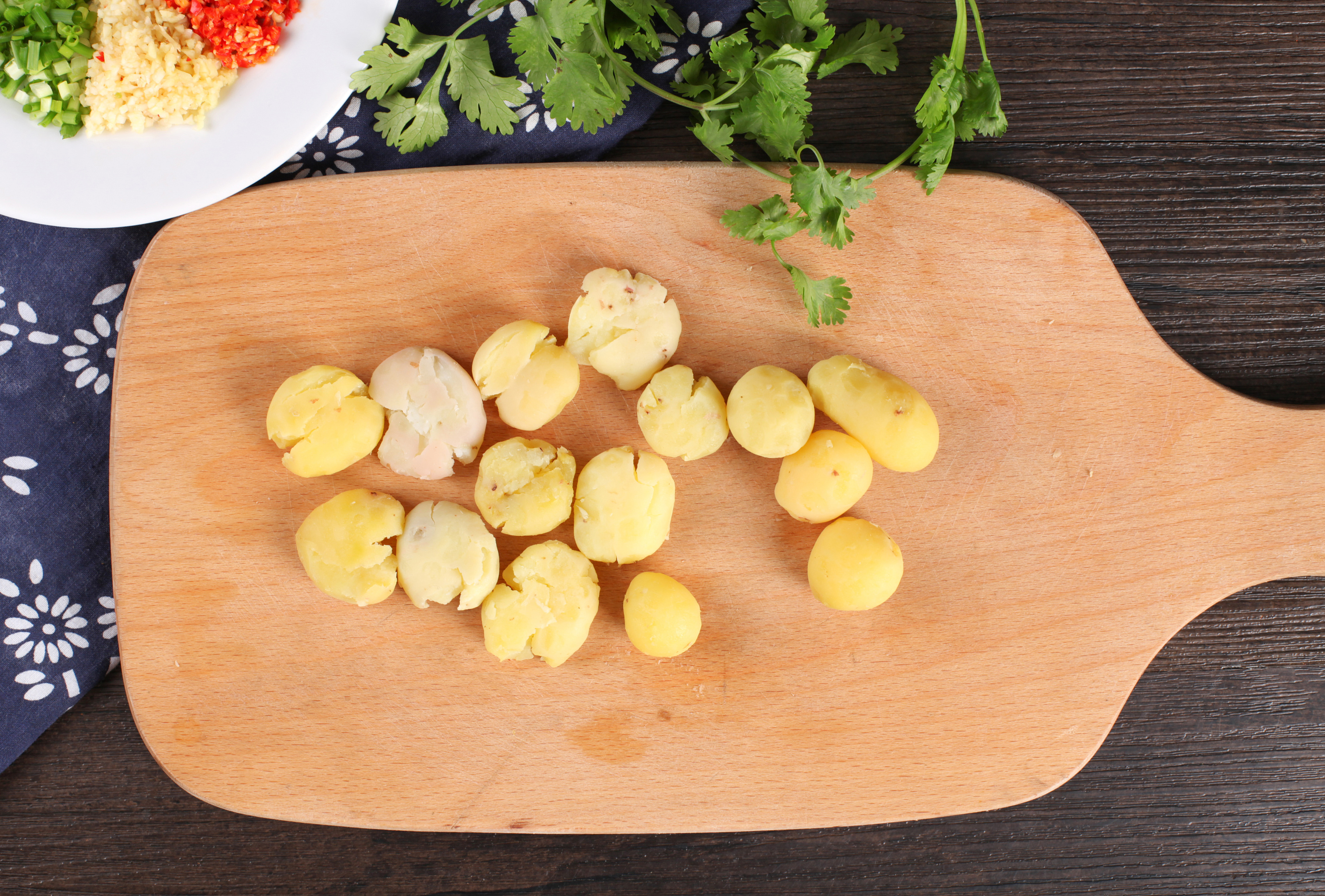 宁海特色烤土豆-荞头烤洋芋怎么做_宁海特色烤土豆-荞头烤洋芋的做法_豆果美食