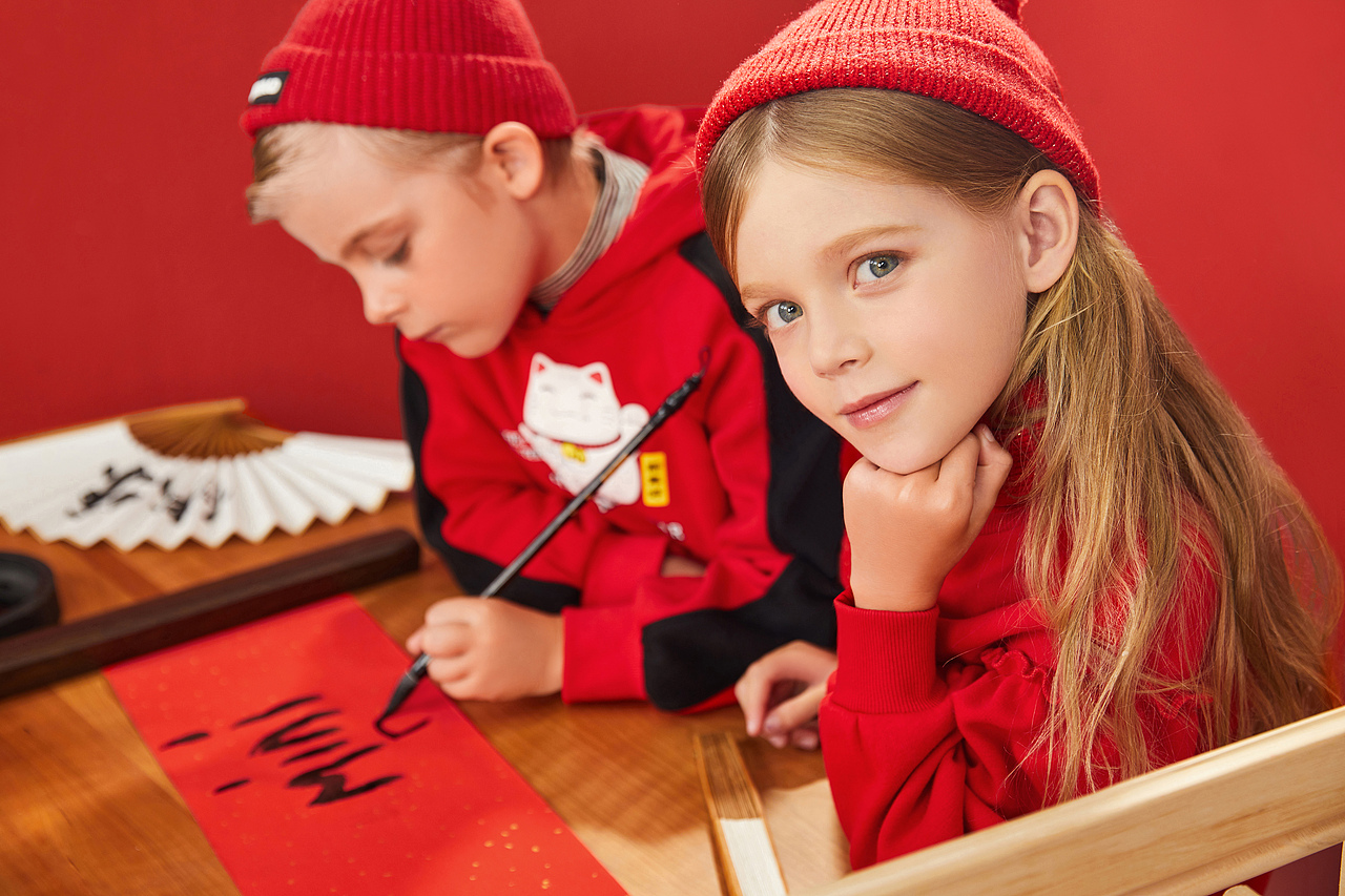 太平鸟童装新年款拍摄（图ZMTkxNzQ1ODEy） - 人像摄影 - 站酷设计师北落先生原创素材 - 站酷ZCOOL