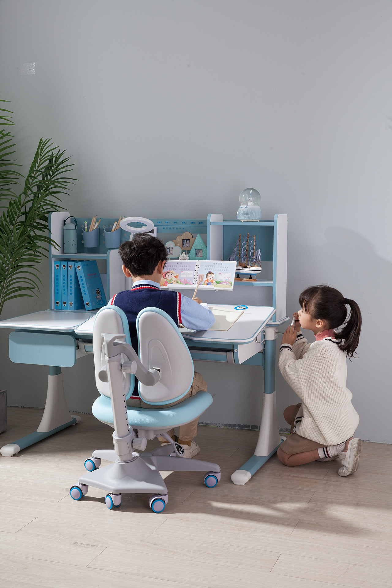 电商产品拍摄,儿童学习桌椅儿童书桌详情页设计