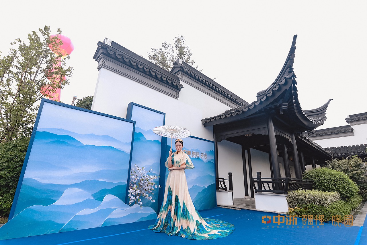 房地产开盘model秀