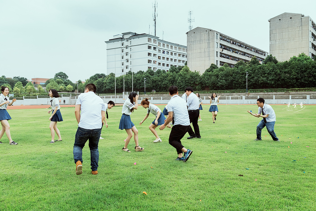 【2017毕业】温暖时光 #青春答卷2017#（图ZODk4NDAzMTY=） - 人像摄影 - 站酷设计师摄影李松波原创素材 - 站酷ZCOOL