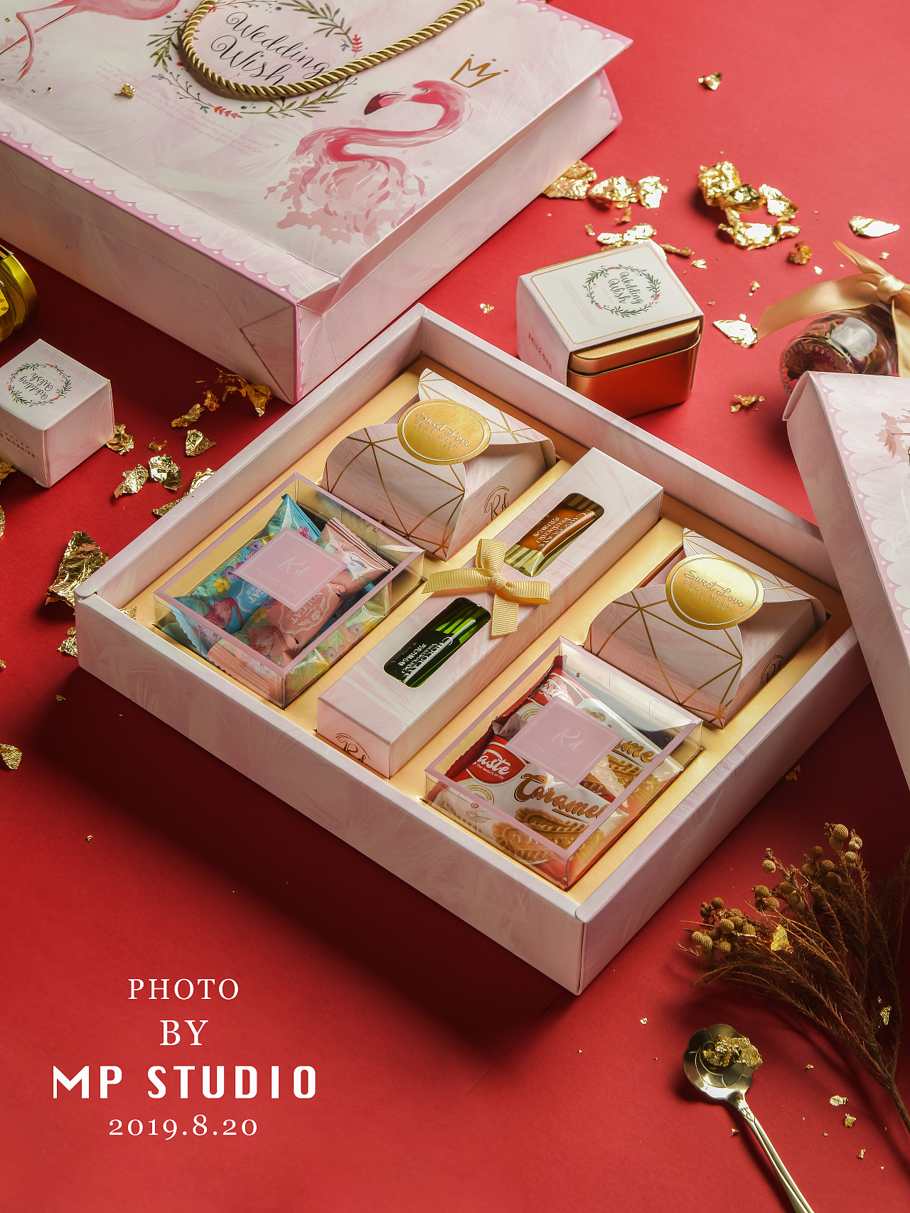 案例-婚庆礼盒拍摄