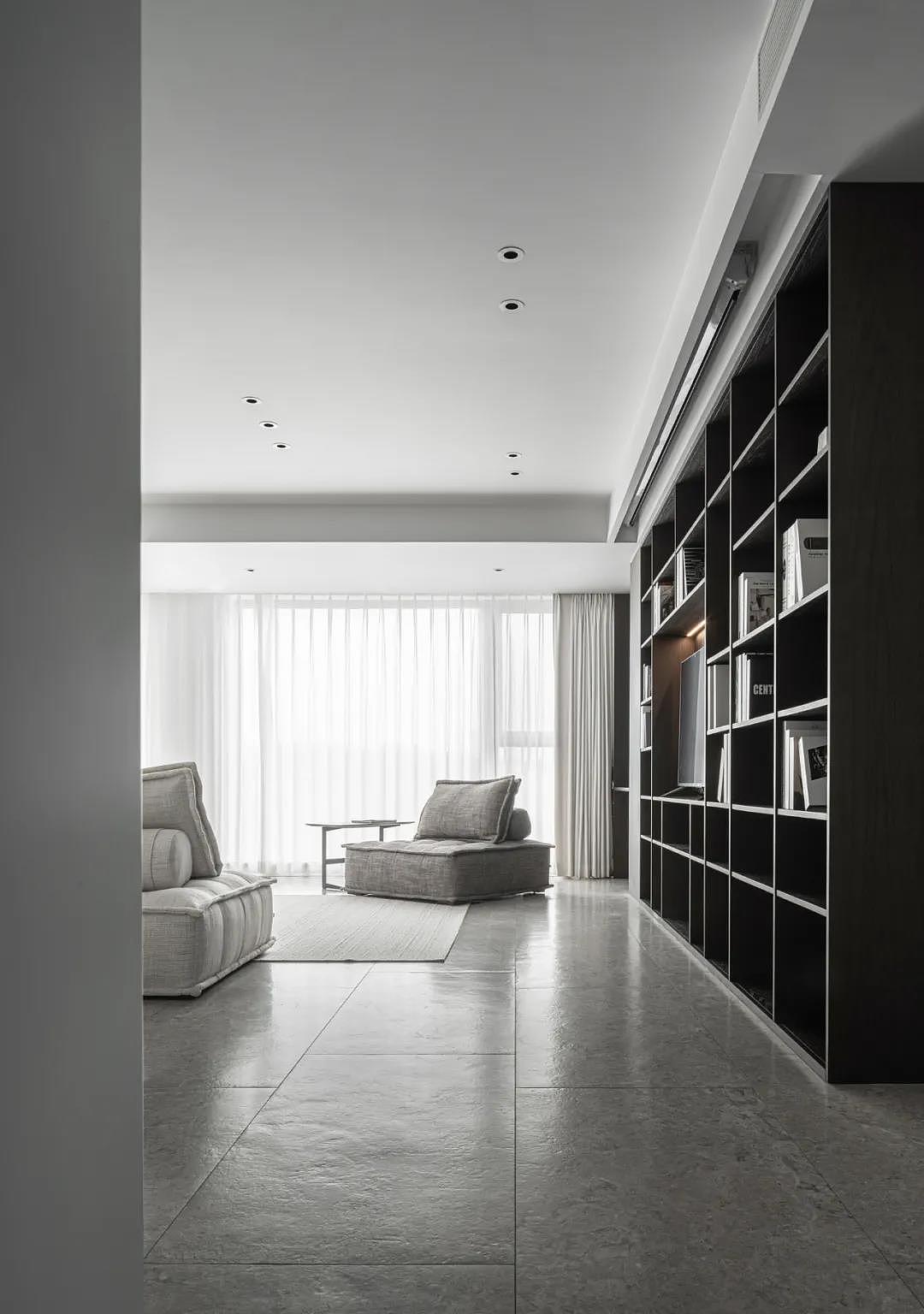 200㎡极简风,落地窗+开放式书房,让生活回归自由舒适