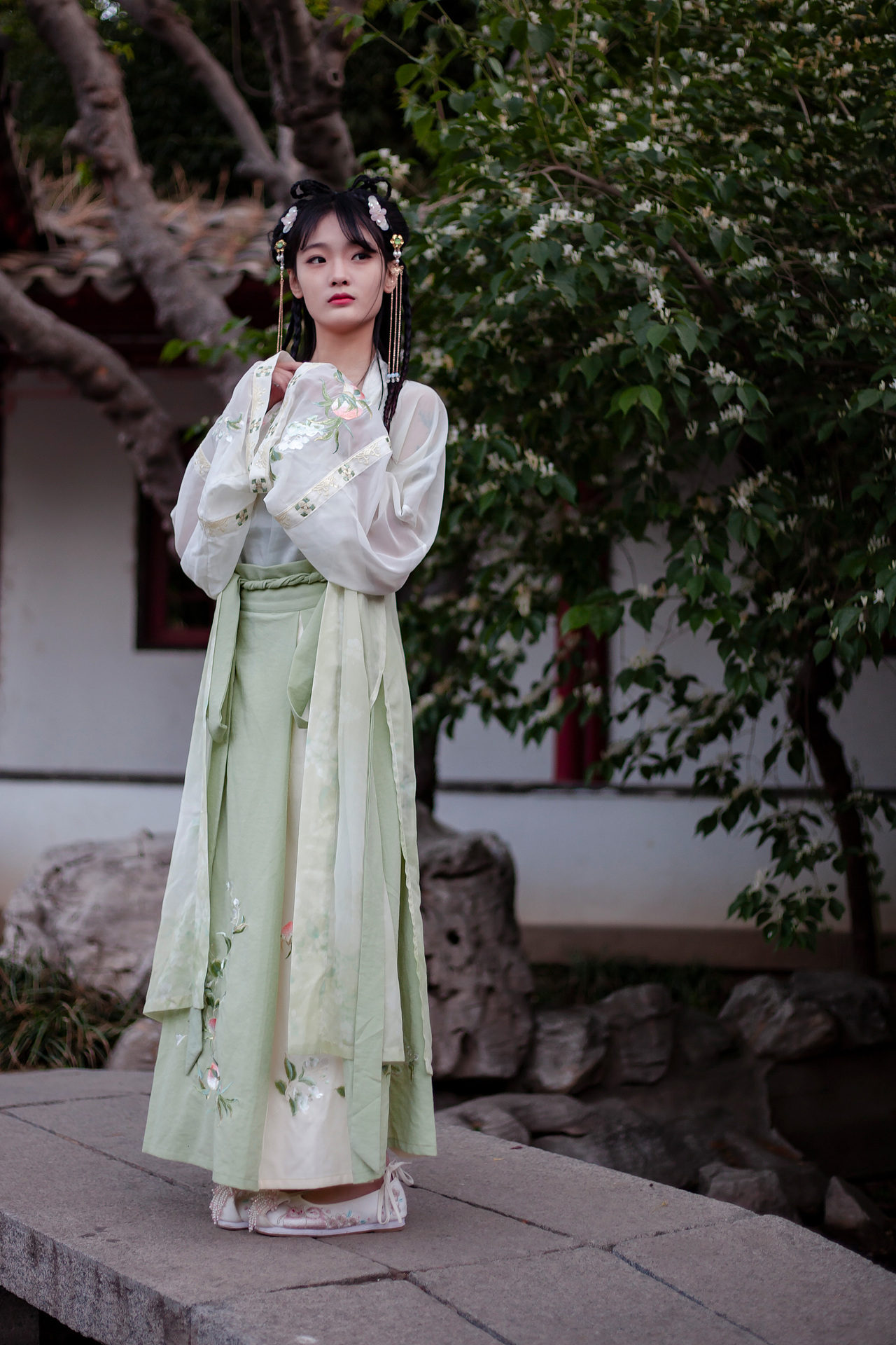 宋制汉服写真（图ZMjUyMjU5NDUy） - 人像摄影 - 站酷设计师习文练武好少年原创素材 - 站酷ZCOOL