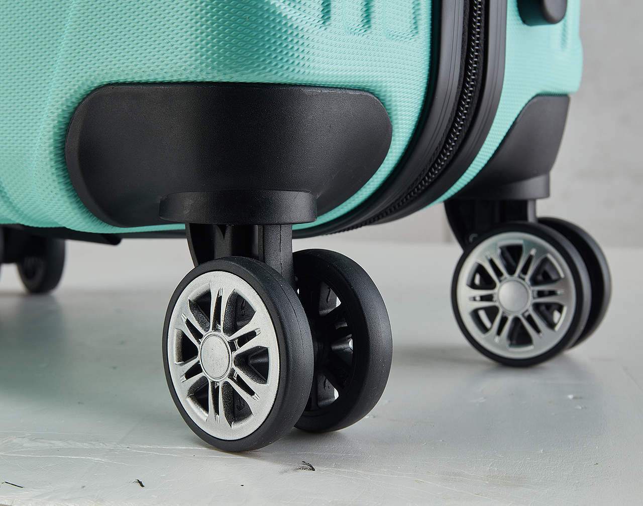 （布光教程）拉杆箱拍摄布光讲解分享 /影拓文化/木头（图ZMjU0NzA5MjI0） - 产品摄影 - 站酷设计师摄影师木头原创素材 - 站酷ZCOOL