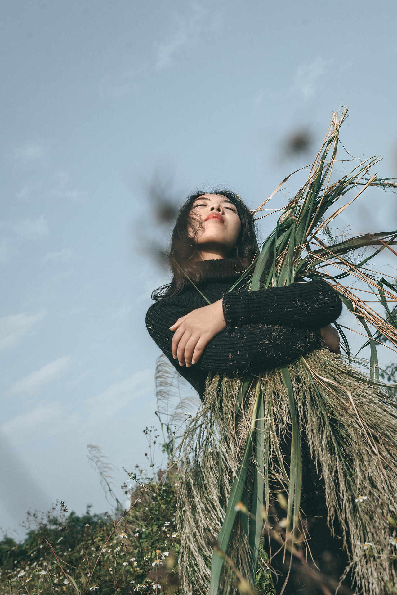 起风了（图ZMTQxODIzOTE2） - 人像摄影 - 站酷设计师是哒哒鸭原创素材 - 站酷ZCOOL