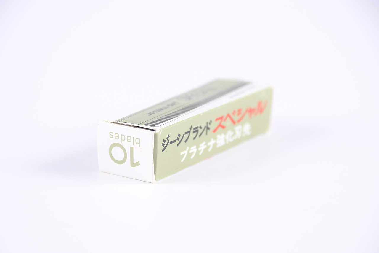 B01彩妆\C99-其他\V01不锈钢修眉刀