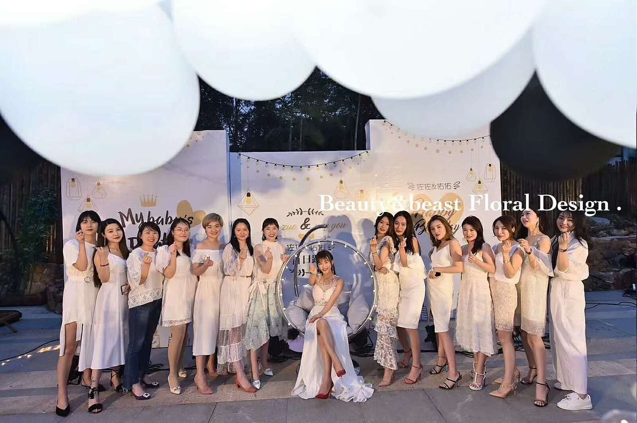 《ins风简约浪漫主题双胞胎美女宝妈生日宴设计》（图ZMTIzMzIwMDEy） - 宣传物料 - 站酷设计师壹凡设计原创素材 - 站酷ZCOOL