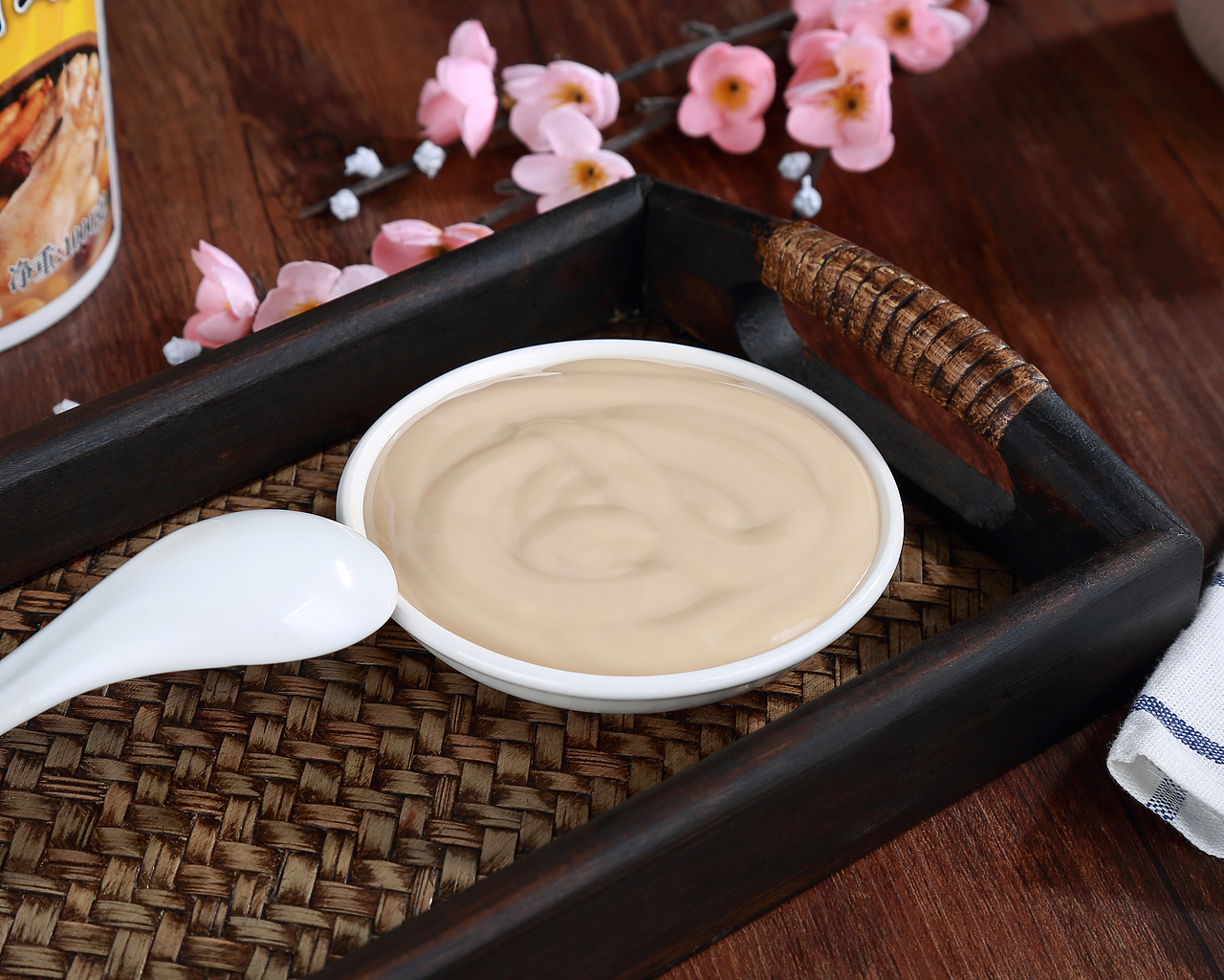 調(diào)料．香油（圖ZOTU1MzA4MjA=） - 產(chǎn)品攝影 - 站酷設(shè)計(jì)師商業(yè)攝影楊光全原創(chuàng)素材 - 站酷ZCOOL