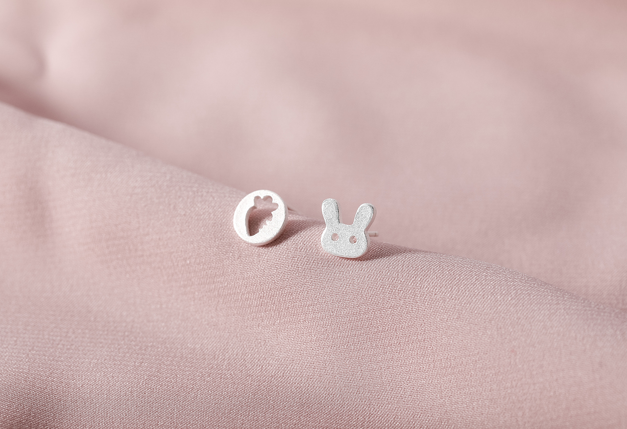 银饰品耳钉耳环首饰拍摄/电商静物产品拍照/小清新饰品