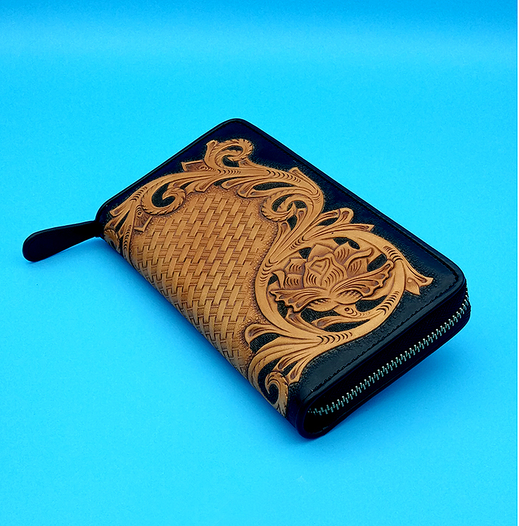 皮雕唐草钱包