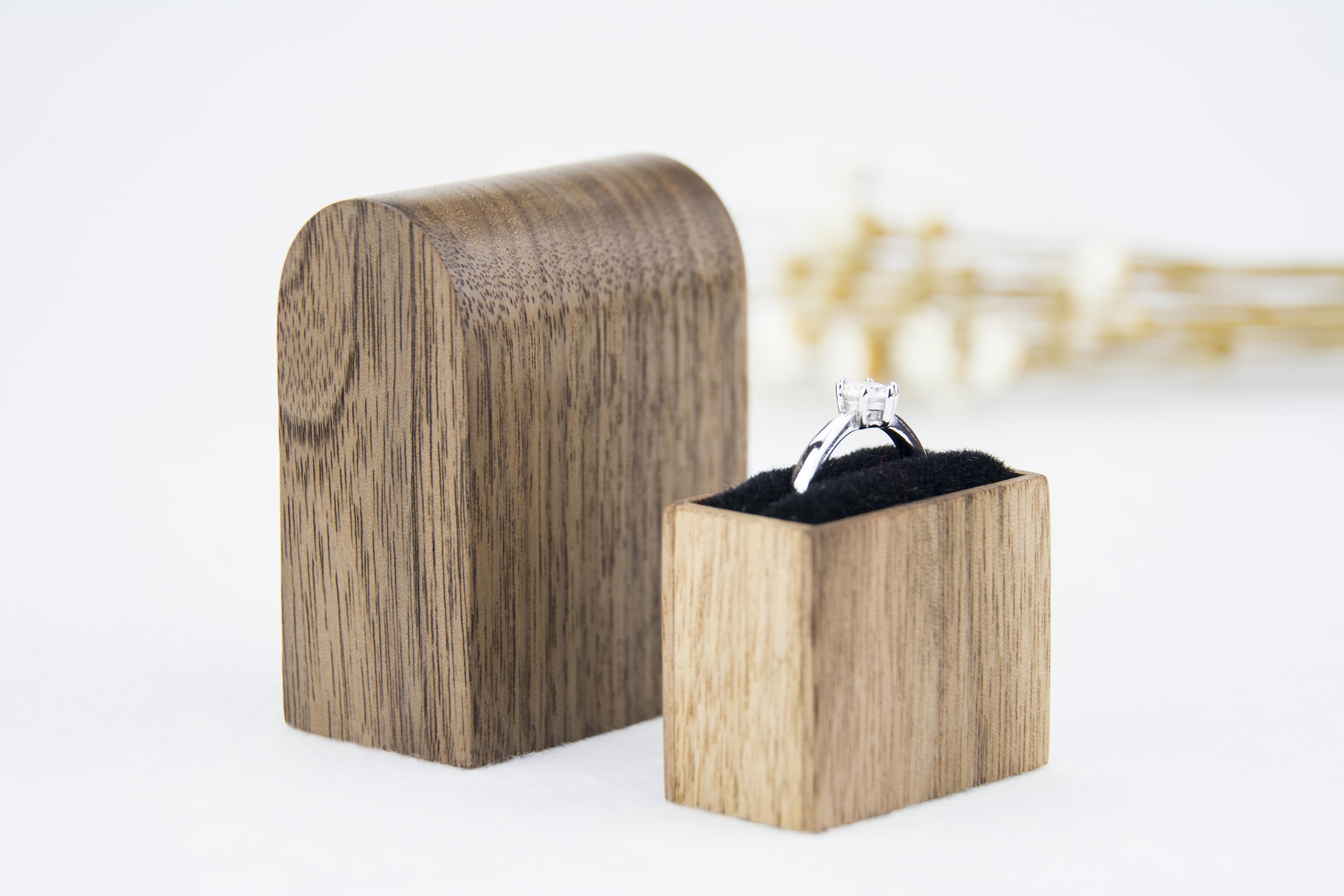 《恒家之造》 创意纯手工木质戒指盒 大纪念碑戒指盒