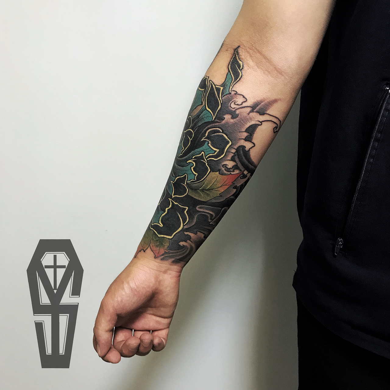 小臂外侧旧纹身遮盖