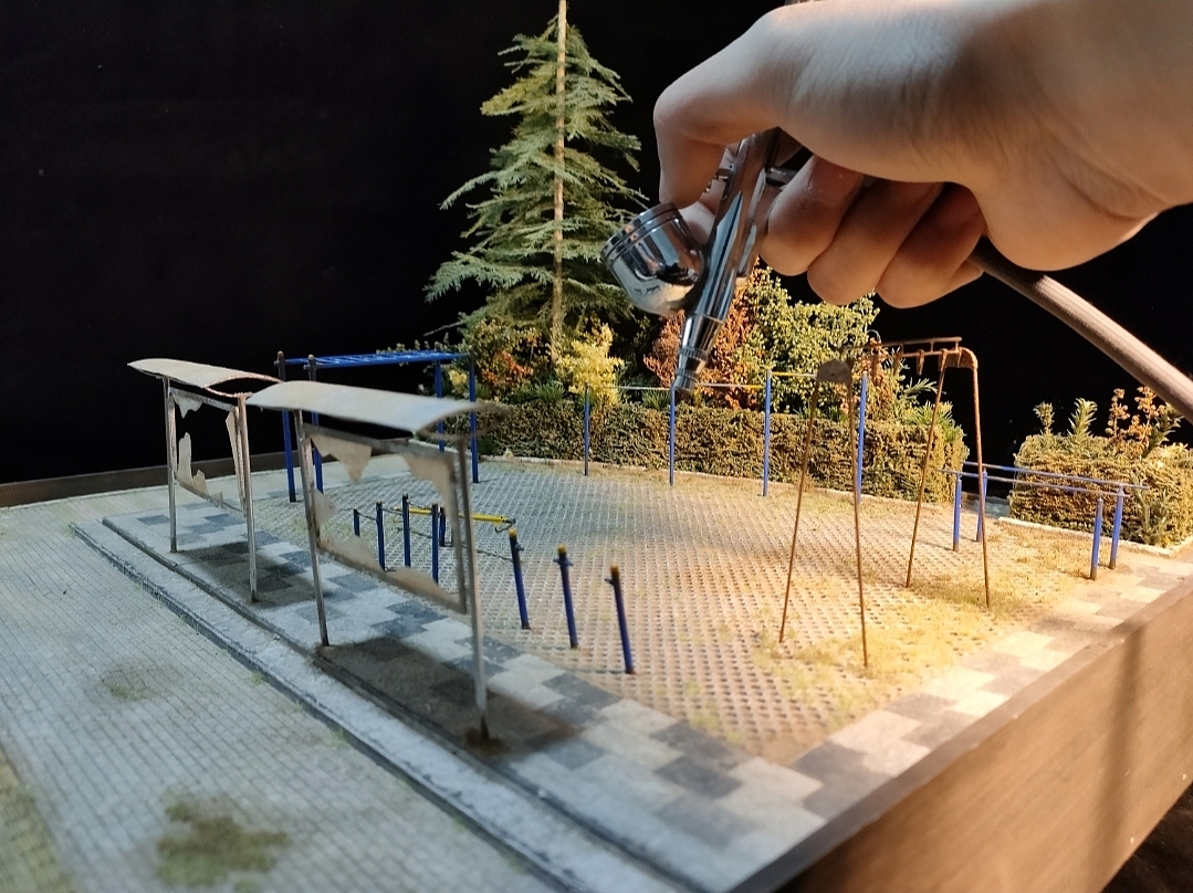 侄女的游乐园微缩模型