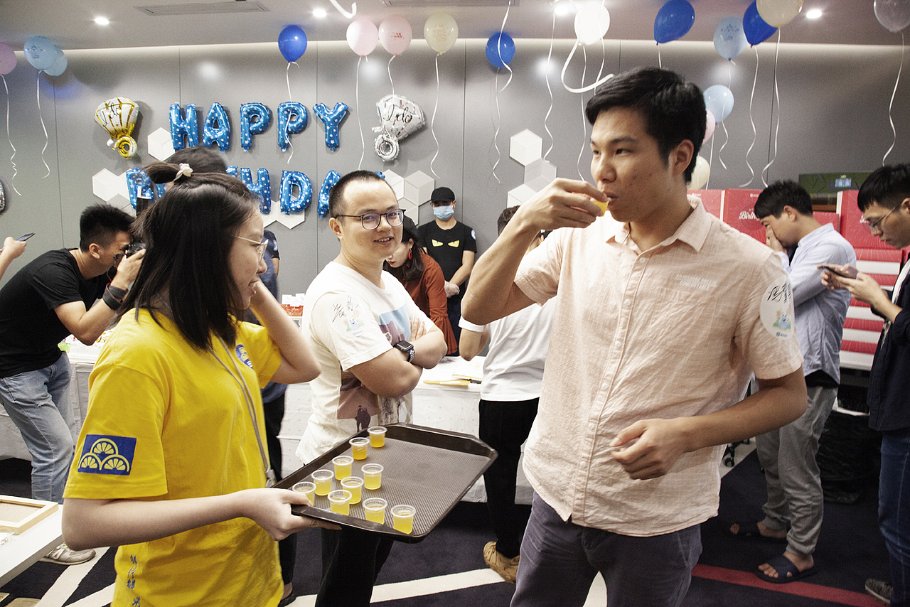 丘大叔柠檬茶（图ZMTMyODc2NDMy） - 品牌 - 站酷设计师形影设计原创素材 - 站酷ZCOOL