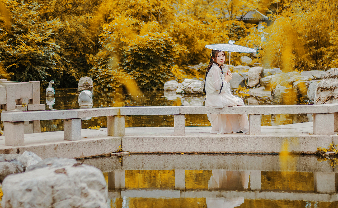 日暮秋烟（图ZMTQxMDkxMDAw） - 人像摄影 - 站酷设计师肆粗原创素材 - 站酷ZCOOL