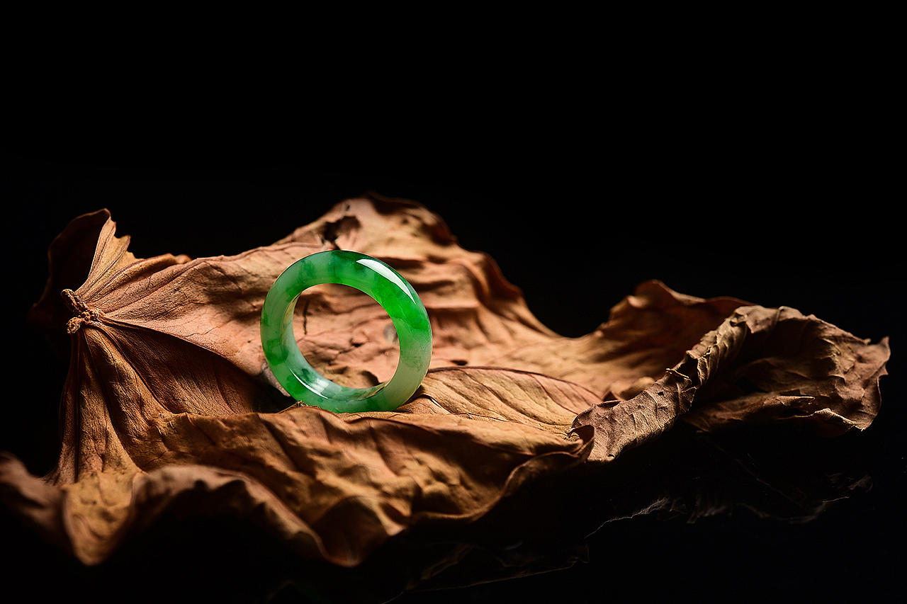 翡翠（图ZMTExMjg5MTIw） - 产品摄影 - 站酷设计师000000张原创素材 - 站酷ZCOOL