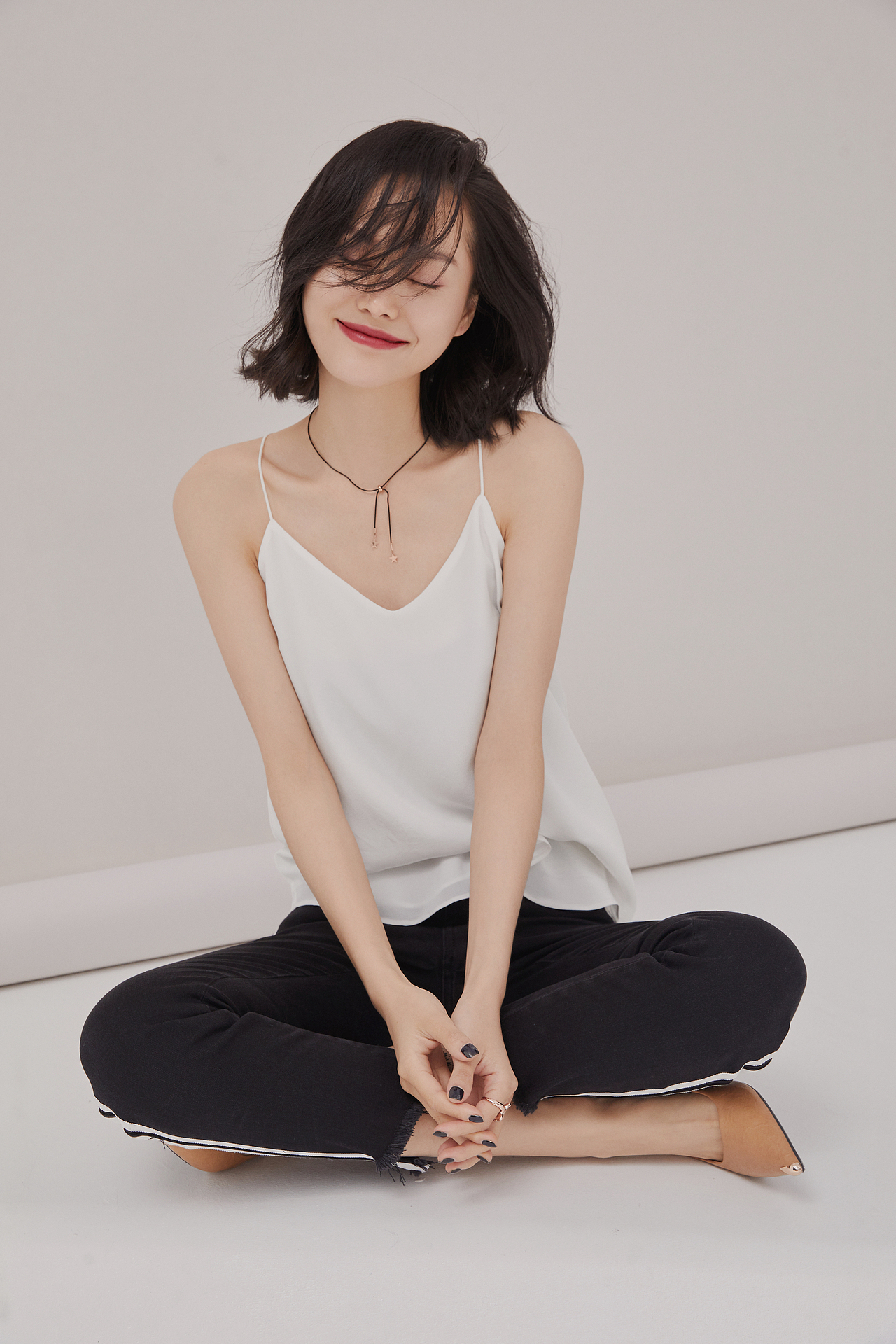 品牌女装秋冬新品&弯弯（图ZMTY5Nzc2MzQw） - 休闲/流行服饰 - 站酷设计师Z80632367原创素材 - 站酷ZCOOL